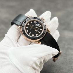 玫金游艇！ROLEX 劳力士 YACHT MASTER 游艇名仕型 116655 运动男表 精钢镀厚玫瑰金表壳 陶瓷表圈 可双向转动 旋入式表冠 蓝宝石镜面有日历放大镜6点位镭射皇冠防伪 橡胶表带 表带侧面有OYSTERFLEX字样雕刻 表带背面有导汗槽 Glidelock折叠保险表扣！
