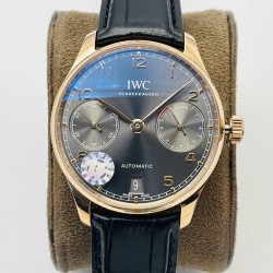 【ZF Factory2022墙裂推荐 销量神器】V5升级版 IWC万国葡7－葡萄牙系列 七日链 ！1⃣️搭载定制版C.52010自动机械机芯！2⃣️独立小秒针，真动能指示！3⃣️蓝宝石玻璃镜面！4⃣️定制版意大利牛皮表带，原装扣子！5⃣️直径42毫米！ZF出品 必属精品 欢迎您的品鉴！