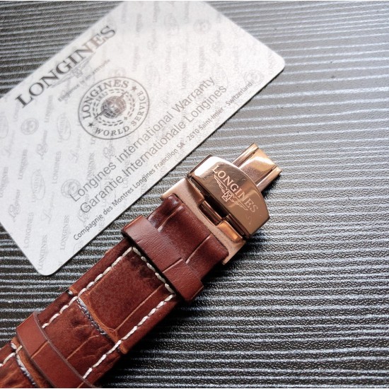最新款-浪琴 LONGINES X1 2020新品来袭,震撼上市, 男士腕表,表款高贵典雅,沉稳个性,充满着男士所独有的英气,为佩戴者展现一份富有品味的风采,可商务可休闲,适合任何场合,因而深受欢迎 老牌机芯厂 上海厂生产的 6字位星辰全自动机械机芯 质量稳定可保障 316L精钢表壳(质感极佳)字面 是采用手工雕刻 +真丁镶嵌)腕表再添档次 和独特风格!采用顶级电镀做工十分精美,与精钢表壳相呼应 纯粹而经典,表宽42 厚13mm 最新款-浪琴 LONGINES X1 2020新品来袭,震撼上市, 男士腕表,表款高贵典雅,沉稳个性,充满着男士所独有的英气,为佩戴者展现一份富有品味的风采,可商务可休闲,适合任何场合,因而深受欢迎 老牌机芯厂 上海厂生产的 6字位星辰全自动机械机芯 质量稳定可保障 316L精钢表壳(质感极佳)字面 是采用手工雕刻 +真丁镶嵌)腕表再添档次 和独特风格!采用顶级电镀做工十分精美,与精钢表壳相呼应 纯粹而经典,表宽42 厚13mm