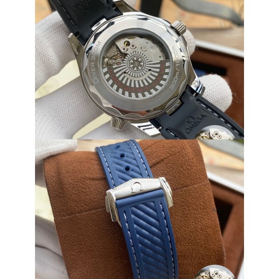 Ω OMEGA 欧米茄 SEAMASTER 新品海马系列 新款 300米300m 同轴至臻 直径42毫米42mm 潜水表。316L精钢 原装壳套（大厂壳套) 原版字面立体时丁超强夜光 原装表扣 搭载8800可透视全自动机械机芯。爆款热销中[强]请认准独家细节品质