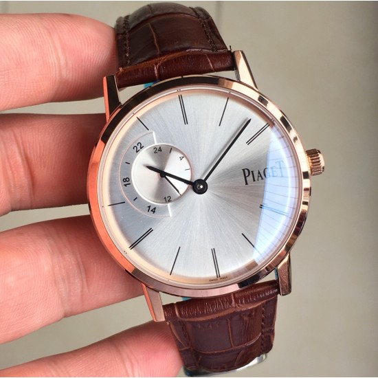 Piaget 伯爵Altiplano 原版字面复刻版 系列多功能机械全自动腕表。以传统美学概念打造的机械腕表,纯洁简约古典优雅,精致的巴顿指针,优雅的双层立体面盘,5位小秒和10位24小时刻度以及独有12点位日历窗,42mm腕表。透视底盖! Piaget 伯爵Altiplano 原版字面复刻版 系列多功能机械全自动腕表。以传统美学概念打造的机械腕表,纯洁简约古典优雅,精致的巴顿指针,优雅的双层立体面盘,5位小秒和10位24小时刻度以及独有12点位日历窗,42mm腕表。透视底盖!