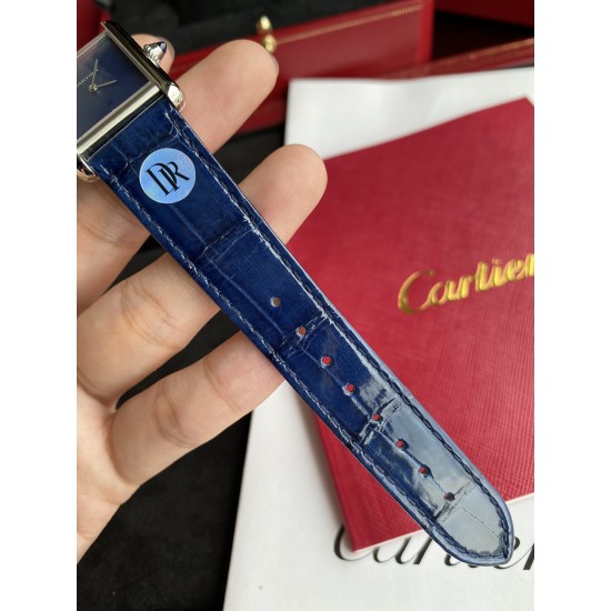 DR厂卡地亚 Cartier | 优雅经典的Tank系列则推出Tank Must腕表,采用纯进口石英机芯,走时精准。搭配彩色进口鳄鱼皮表带。尺寸为33mm*25mm 男女均可轻松驾驭的尺寸。卡地亚坦克 must新系列以致敬20世纪80年代单色风潮,卡地亚Tank 单一彩色表盘,色调及其微妙。这个复古的调调真的是美,要不要三个颜色都来一个,不俗,不艳,优雅的刚刚好! DR厂卡地亚 Cartier | 优雅经典的Tank系列则推出Tank Must腕表,采用纯进口石英机芯,走时精准。搭配彩色进口鳄鱼皮表带。尺寸为33mm*25mm 男女均可轻松驾驭的尺寸。卡地亚坦克 must新系列以致敬20世纪80年代单色风潮,卡地亚Tank 单一彩色表盘,色调及其微妙。这个复古的调调真的是美,要不要三个颜色都来一个,不俗,不艳,优雅的刚刚好!