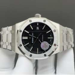今日推荐ZF 爱彼皇家橡树系列15400钢王 银色黑盘 超神之作 一体机 41mm 顶级品质 出货实拍✈️