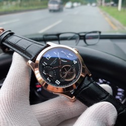 百达翡丽 -PATEK PHILIPPE T26 最新推出独特限量板：享誉全球！巧妙陀飞仑单独停秒设计，豪气十足 标显天工之作！大3针＋多功能全自动设计.绝仑手工鱼鱗批花机芯设计！精密的机械技术和独特设计的高级宛表.A全自动机械机芯  耐用年以上 100%生活防水！三杰自家拍摄！认准质量[色]A级折蝶扣！A级机芯！直径：46mm.厚度12mm  三杰精致推荐男士精品机械腕表 精致传承真实效果 SJ品质的保证