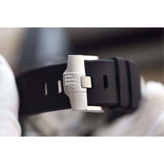 商品编号:387347103【JF出品】爱彼 皇家橡树15703 3120机 42MM商品规格:默认规格
