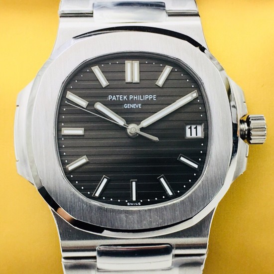 【PFF Factory新势力 新力作】V4最高升级版本 最高复刻 百达.翡丽PATEK PHILIPPE 优雅运动系列5711/1A鹦鹉螺!PFF震撼出品!钢表之王!1⃣️【机芯】全网最佳解毒方案,搭配百达.翡丽9015机改Cal.324自动上链一体机芯!精准稳定!2⃣️【表带】定制级人体工程学表带,钢带中珠是钻石型的,与正品相结合。3⃣️【尺寸】表壳尺寸40毫米,厚度仅9.0毫米,也与原装最接近。【PFF Factory】匠心之作 欢迎您的品鉴! 【PFF Factory新势力 新力作】V4最高升级版本 最高复刻 百达.翡丽PATEK PHILIPPE 优雅运动系列5711/1A鹦鹉螺!PFF震撼出品!钢表之王!1⃣️【机芯】全网最佳解毒方案,搭配百达.翡丽9015机改Cal.324自动上链一体机芯!精准稳定!2⃣️【表带】定制级人体工程学表带,钢带中珠是钻石型的,与正品相结合。3⃣️【尺寸】表壳尺寸40毫米,厚度仅9.0毫米,也与原装最接近。【PFF Factory】匠心之作 欢迎您的品鉴!