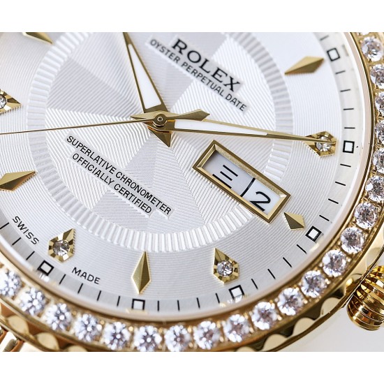 LS精品    劳力士Rolex[色][色]低调奢华[色]火爆开启上市，不显浮华的风格广受成功人士喜爱，逐渐深刻人心，并备受各界人士推重。工艺精湛，糅合尊贵、典雅和独特气质于一身，位列世界手表业之翘楚材料：316钢18k微纳米电镀金，直径41mm，进口820A机芯，28800每小时振荡次数，动力储备48小时，表带：316精钢表带，三度防水性能，返修率几乎为零，请君放心购