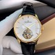 积家(Jaeger-LeCoultre)6字位置置设陀飞轮装置,表盘的设计简约,沉稳,表盘镶贴了立体锥形的时标刻度 腕表表壳采用42mm! 积家(Jaeger-LeCoultre)6字位置置设陀飞轮装置,表盘的设计简约,沉稳,表盘镶贴了立体锥形的时标刻度 腕表表壳采用42mm!
