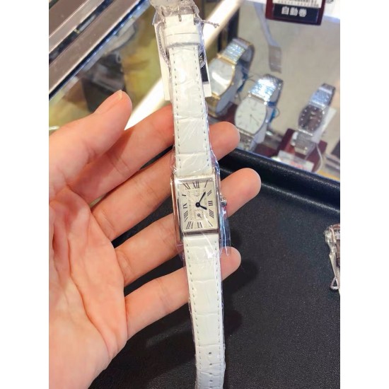 ✔️林志玲代言浪琴腕表 这一枚精巧的腕间时计寄予深情的陪伴,在指针嘀嗒间诠释关怀与牵挂。浪琴黛绰维纳系列方形石英腕表,洋溢优雅气质,以意大利“快乐生活”(Dolce Vita)为设计灵感,懂得欣赏此系列腕表的,是能从最简单的快乐中活出精彩人生的女性!✔️✔️ ✔️林志玲代言浪琴腕表 这一枚精巧的腕间时计寄予深情的陪伴,在指针嘀嗒间诠释关怀与牵挂。浪琴黛绰维纳系列方形石英腕表,洋溢优雅气质,以意大利“快乐生活”(Dolce Vita)为设计灵感,懂得欣赏此系列腕表的,是能从最简单的快乐中活出精彩人生的女性!✔️✔️
