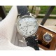 浪琴 Longines 年度爆款,限量版飞行员腕表,独特的倾斜式表盘源自1935为美国军方设计的表款,致敬品牌与航空的历史渊源。精钢表壳直径44mm,也是飞行员表常见的大号尺寸,黑色磨砂表盘采用渐变色效果,棕黄色的阿拉伯数字时标充满了复古气息。搭载全自动机械机芯,做旧皮革表带,销量销售 浪琴 Longines 年度爆款,限量版飞行员腕表,独特的倾斜式表盘源自1935为美国军方设计的表款,致敬品牌与航空的历史渊源。精钢表壳直径44mm,也是飞行员表常见的大号尺寸,黑色磨砂表盘采用渐变色效果,棕黄色的阿拉伯数字时标充满了复古气息。搭载全自动机械机芯,做旧皮革表带,销量销售