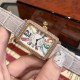 法兰克穆勒 Franck Muller 长岛系列腕表、深受时尚白领及众多明星追捧的顶级品牌,以经典的长方形线条设计呈现、精湛的制表工艺,默默绽放着美丽的光泽。表圈华丽钻石镶嵌,如同精美的王冠,让整款腕表浸润在梦幻清澈的光芒之中。表盘上独特的数字刻度打破常规,流淌着别致的韵律,令人印象深刻。尺寸26mm*45mm*8mm。 法兰克穆勒 Franck Muller 长岛系列腕表、深受时尚白领及众多明星追捧的顶级品牌,以经典的长方形线条设计呈现、精湛的制表工艺,默默绽放着美丽的光泽。表圈华丽钻石镶嵌,如同精美的王冠,让整款腕表浸润在梦幻清澈的光芒之中。表盘上独特的数字刻度打破常规,流淌着别致的韵律,令人印象深刻。尺寸26mm*45mm*8mm。