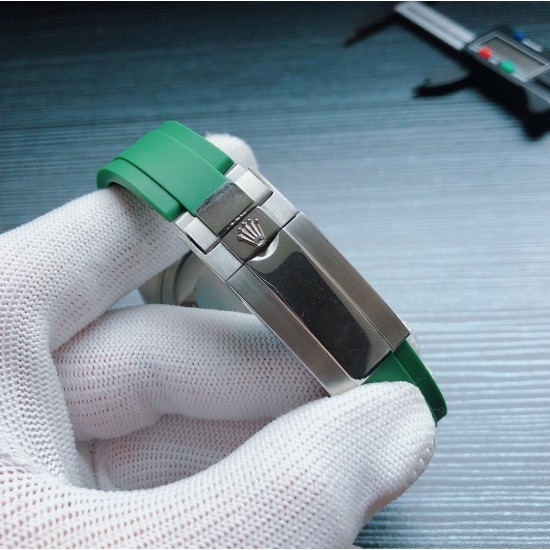 劳力士 ROLEX 水鬼系列 X43 搭配进口机械•40mm•高度强化耐磨玻璃•三珠钢带•保险扣 从来以个性、经典著称的水鬼 披上精镶T钻外衣如超级英雄钢铁侠闪亮登场 独家背景欢迎转图 三杰精致推荐男士机械腕表 SJ为你精心打造超真实实物图拍摄 劳力士 ROLEX 水鬼系列 X43 搭配进口机械•40mm•高度强化耐磨玻璃•三珠钢带•保险扣 从来以个性、经典著称的水鬼 披上精镶T钻外衣如超级英雄钢铁侠闪亮登场 独家背景欢迎转图 三杰精致推荐男士机械腕表 SJ为你精心打造超真实实物图拍摄