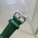 实拍 新品绿色 萧邦Happy Sport腕表精钢为材质，风格优雅而妩媚，搭载一枚由萧邦制表厂自制的全新瑞士石英机芯，以欢庆Happy Sport系列问世25周年纪念。腕表的双色表壳呈现如丝般的美妙色彩渐变，粉色珍珠母贝表盘质地精雅、纹理分明，与小牛皮表带相得益彰，堪称凝聚萧邦精髓的结晶之作，蓝宝石玻璃，尺寸36mm