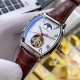 实物拍摄品牌：江诗丹顿 -Vacheron Constantin类型：[酷]男士腕表表壳：316精钢（做工优质）表带：进口真牛皮/316精钢（两种可选）机芯：高级定制全自动机械机芯（走时稳定）玻璃：高级强化镀膜镜面尺寸：直径37*43mm，厚度12.5mm