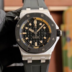 AP 爱彼Audemars Piguet 皇家橡树离岸型 男士机械腕表 尺寸42mm 搭配复刻⌚️原装Cal.3️⃣1️⃣2️⃣0️⃣全自动机械机芯 反炫光处理蓝宝石 水晶玻璃 采用进口316精钢表壳 搭配进口橡胶表带（头层小牛皮）原装针扣 硬汉必备神器 经过多道工序的打磨和磨砂处理，终把爱彼特有的八角型表圈表达出棱角分明的线条，爱彼入门级腕表强烈推荐！把最精至的腕表呈现给各位腕表爱好者，随机送原装表带一副！！！
