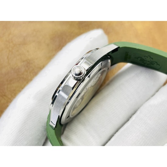 【PFF Factory2023新作品 墙裂推荐】V5升级版本 市场最高复刻 百达.翡丽PATEK PHILIPPE 优雅运动系列5711/1A鹦鹉螺!PFF震撼出品!1⃣️【机芯】全网最佳解毒方案,搭配百达.翡丽9015机改Cal.324自动上链一体机芯!精准稳定!2⃣️【表带】定制级人体工程学胶带款表带,钢带中珠是钻石型的,与正品相结合。3⃣️【直径】表壳尺寸40毫米,厚度仅9.8毫米,也与原装最接近。【PFF Factory2023匠心之作】欢迎您的品鉴! 【PFF Factory2023新作品 墙裂推荐】V5升级版本 市场最高复刻 百达.翡丽PATEK PHILIPPE 优雅运动系列5711/1A鹦鹉螺!PFF震撼出品!1⃣️【机芯】全网最佳解毒方案,搭配百达.翡丽9015机改Cal.324自动上链一体机芯!精准稳定!2⃣️【表带】定制级人体工程学胶带款表带,钢带中珠是钻石型的,与正品相结合。3⃣️【直径】表壳尺寸40毫米,厚度仅9.8毫米,也与原装最接近。【PFF Factory2023匠心之作】欢迎您的品鉴!