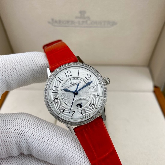 JAEGER-LECOULTRE积家女款RENDEZ-VOUS约会系列。尺寸：29mm搭载日本进口全自动机械机芯  正品版本机芯主版  功能：日夜星晨、时分秒显示功能 ，展现出昼的灿烂与夜的浪漫(刚刚的相遇，[玫瑰]刚刚的缘分，[爱心]刚刚的时间，愿幸福快乐与您相伴)