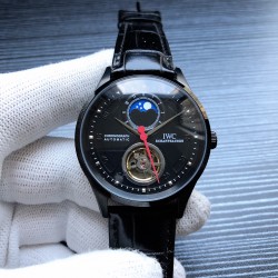 万国--IWC Z2  男士腕表 至臻精品，高雅品位 搭载全自动机械机芯 316L精钢表壳矿物强化玻璃镜面采用进口小牛皮真皮表带尺寸：直径40mm 厚度12mm