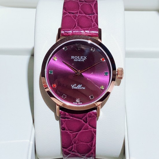 实拍 劳力士2020新品女性腕表 高级腕表ROLEX,一见倾心。劳力士切利尼女款奢华版惊艳上市,表面镶嵌12颗施洛华世奇彩钻,蕴意生命多姿多彩。表盘32尺寸,适配所有女神的手腕。手表搭载进口9015机芯,厚度仅为8毫米,足够薄,让您佩戴更舒适 实拍 劳力士2020新品女性腕表 高级腕表ROLEX,一见倾心。劳力士切利尼女款奢华版惊艳上市,表面镶嵌12颗施洛华世奇彩钻,蕴意生命多姿多彩。表盘32尺寸,适配所有女神的手腕。手表搭载进口9015机芯,厚度仅为8毫米,足够薄,让您佩戴更舒适