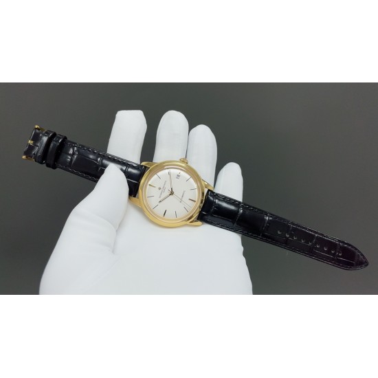 【TW 最新出品爆款推荐 】江诗丹顿Vacheron constantin 经典之美品鉴江诗.丹顿传袭系列腕表!TW制表师团队历时8个月精心设计,敢为人先,力求完美。 款式采用原装9015机芯,每小时振频28800次,零返修质量✅。TW厂独家研发壳套,独家的锅盖玻璃材质!直径40mm,超强3D立体感,超薄工艺。款式表盘上采用经典独家内影作为刻度,更显示出这款腕表的华贵气质。款式搭配意大利牛皮让手腕更贴合舒适 ⌚️江诗丹顿,你终将拥有的腕表 【TW 最新出品爆款推荐 】江诗丹顿Vacheron constantin 经典之美品鉴江诗.丹顿传袭系列腕表!TW制表师团队历时8个月精心设计,敢为人先,力求完美。 款式采用原装9015机芯,每小时振频28800次,零返修质量✅。TW厂独家研发壳套,独家的锅盖玻璃材质!直径40mm,超强3D立体感,超薄工艺。款式表盘上采用经典独家内影作为刻度,更显示出这款腕表的华贵气质。款式搭配意大利牛皮让手腕更贴合舒适 ⌚️江诗丹顿,你终将拥有的腕表