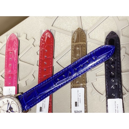 实拍 v18出品 狠货来袭 石英最高版本积家 约会大师系列 最新日月星辰 烤蓝针 表盘:立体太阳纹路、镶钻表盘、台湾厂立体数字真!太阳月亮浮现出立体效果!壳套:珠宝镶钻表壳、316L精钢、深度防水!玻璃:采用蓝宝石水晶表镜针:瑞士进口烤蓝色针表带:美洲鳄鱼皮表带尺寸:直径33mm,厚度8.5mm机芯:瑞士进口机芯瑞士质量保证零0⃣️返修 深度防水! 实拍 v18出品 狠货来袭 石英最高版本积家 约会大师系列 最新日月星辰 烤蓝针 表盘:立体太阳纹路、镶钻表盘、台湾厂立体数字真!太阳月亮浮现出立体效果!壳套:珠宝镶钻表壳、316L精钢、深度防水!玻璃:采用蓝宝石水晶表镜针:瑞士进口烤蓝色针表带:美洲鳄鱼皮表带尺寸:直径33mm,厚度8.5mm机芯:瑞士进口机芯瑞士质量保证零0⃣️返修 深度防水!