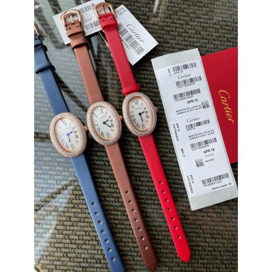 【卡地亚】Baignoire浴缸系列腕表,市场唯一家,三码合一,典雅欧风浴缸形状,完美演绎卡地亚的经典美学,涌现腕表设计的焕新力量,卡家又一经典之作浴缸系列。实物拿到手的时候大吃一惊,颜值高 !椭圆外型的感觉正是典雅欧风浴缸形状,这也太好看了吧!龟拱形水晶镜面,进口石英机芯。镶嵌一颗凸圆形蓝宝石。镀银表盘,剑形蓝钢指针表壳尺寸:32x26毫米厚度:8毫米皮带:意大利小牛皮和绢丝皮 【卡地亚】Baignoire浴缸系列腕表,市场唯一家,三码合一,典雅欧风浴缸形状,完美演绎卡地亚的经典美学,涌现腕表设计的焕新力量,卡家又一经典之作浴缸系列。实物拿到手的时候大吃一惊,颜值高 !椭圆外型的感觉正是典雅欧风浴缸形状,这也太好看了吧!龟拱形水晶镜面,进口石英机芯。镶嵌一颗凸圆形蓝宝石。镀银表盘,剑形蓝钢指针表壳尺寸:32x26毫米厚度:8毫米皮带:意大利小牛皮和绢丝皮