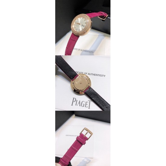 实拍 伯爵-PIAGET 女士腕表 瑞士石英机芯 316L精钢表壳 真牛皮表带 尺寸34*8mm 蓝宝石玻璃镜面 简约的设计,大胆而多彩的配色,以及旋转表圈是伯爵品牌 Possession腕表的特质所在。通过品牌制表师们天马星空的创意,将各个亮色的表带与贵金属、钻石、精钢材质相融,通过圆形盘面的演绎,令全新的 Possession腕表越发闪耀夺目,给人眼前一亮之感。 实拍 伯爵-PIAGET 女士腕表 瑞士石英机芯 316L精钢表壳 真牛皮表带 尺寸34*8mm 蓝宝石玻璃镜面 简约的设计,大胆而多彩的配色,以及旋转表圈是伯爵品牌 Possession腕表的特质所在。通过品牌制表师们天马星空的创意,将各个亮色的表带与贵金属、钻石、精钢材质相融,通过圆形盘面的演绎,令全新的 Possession腕表越发闪耀夺目,给人眼前一亮之感。