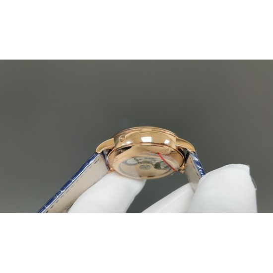 宝珀villeret 经典6654 全新V3升级版来咯从“芯”出发,去繁就简 让属于你的分秒瞬间更加完整! 升级亮点【机芯】1.全新进口Cal.6654机芯 摆幅28800 走时更精准2.升级秒针实心大中轴 同步正品3.烫金立体工艺月相盘4.对版后盖见光比例 宝珀6654 全新V3升级版——你值得拥有! 宝珀villeret 经典6654 全新V3升级版来咯从“芯”出发,去繁就简 让属于你的分秒瞬间更加完整! 升级亮点【机芯】1.全新进口Cal.6654机芯 摆幅28800 走时更精准2.升级秒针实心大中轴 同步正品3.烫金立体工艺月相盘4.对版后盖见光比例 宝珀6654 全新V3升级版——你值得拥有!