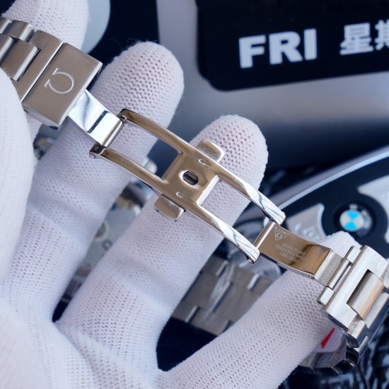 欧米茄 OMEGA 超霸系列升级版全新上市,再续非凡传奇,经典文艺 、霸气十足、搭配原装进口7750全自动机械机芯(零返修)直径41mm,厚度:11mm,汇集星期,月份,日期显示等多功能于一身。最佳男士腕表之美誉,蓝宝石镜面、奥氏体316L精钢表壳,PVD炉内电镀工艺,意大利精致小牛皮,904钢带欢迎订购⚠️请认准独家品质 欧米茄 OMEGA 超霸系列升级版全新上市,再续非凡传奇,经典文艺 、霸气十足、搭配原装进口7750全自动机械机芯(零返修)直径41mm,厚度:11mm,汇集星期,月份,日期显示等多功能于一身。最佳男士腕表之美誉,蓝宝石镜面、奥氏体316L精钢表壳,PVD炉内电镀工艺,意大利精致小牛皮,904钢带欢迎订购⚠️请认准独家品质