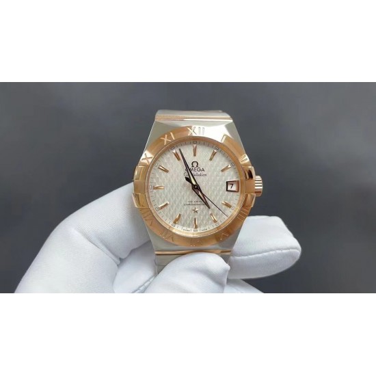 OMEGA 欧米茄 星座系列 尺寸38MM，搭载8500同轴机芯 3字位窗口 性价比首选 欢迎品鉴！