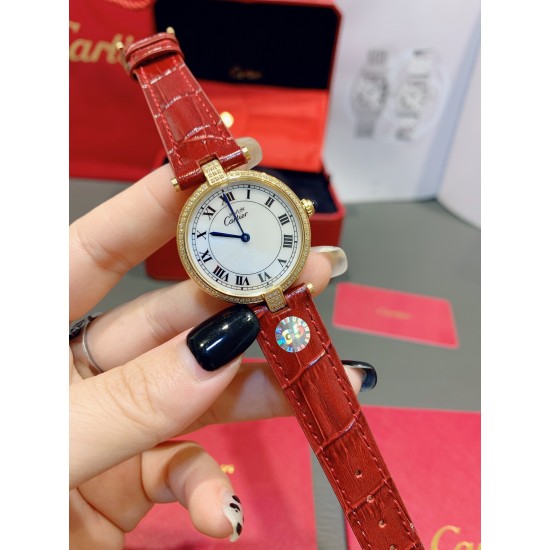 经典永不过时的Cartier卡地亚圆盘中古腕表YYDS❤️一只很复古情结的卡地亚mustbe它来了。30mm表盘大小刚刚好,优雅大方且不失气质的韵味,蓝宝石把头在阳光下依旧纯洁透亮闪耀✨设计大气且耐看,卡地亚罗马文字表盘复古时尚,设计大气且耐看,蓝宝石水晶镜面,表盘两头以简洁的T形金属衔接表带,采用意大利牛皮表带,压鳄鱼纹花色,双面皮透气好,中古美表不仅满满的vintage韵味,酷辣御姐或温柔甜姐都可驾驭的加分款 经典永不过时的Cartier卡地亚圆盘中古腕表YYDS❤️一只很复古情结的卡地亚mustbe它来了。30mm表盘大小刚刚好,优雅大方且不失气质的韵味,蓝宝石把头在阳光下依旧纯洁透亮闪耀✨设计大气且耐看,卡地亚罗马文字表盘复古时尚,设计大气且耐看,蓝宝石水晶镜面,表盘两头以简洁的T形金属衔接表带,采用意大利牛皮表带,压鳄鱼纹花色,双面皮透气好,中古美表不仅满满的vintage韵味,酷辣御姐或温柔甜姐都可驾驭的加分款