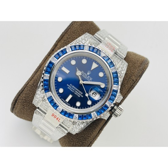 【VRS Factory2022墙裂推荐 市场最高版本】奢华大作,劳力士Rolex SUB潜航者后镶钻定制版!是奢华闪耀与永不退色的融合,更是经典潮流的不二之选!1⃣️【表壳】直径40MM。每一颗钻石/彩宝均来自奥地利(施华洛世奇原产地)经过严格的筛选,确保颜色,大小,火彩统一,专业珠宝镶嵌师精心镶嵌。2⃣️【表带】跟官网同步,904L蚝式钢完美还原坚固耐用的优良血统,效果可媲美原装。3⃣️【机芯】采用复刻界的机芯之王——搭配3135自动上旋机芯。VRS Factory匠心力作 敬请各路表友品鉴! 【VRS Factory2022墙裂推荐 市场最高版本】奢华大作,劳力士Rolex SUB潜航者后镶钻定制版!是奢华闪耀与永不退色的融合,更是经典潮流的不二之选!1⃣️【表壳】直径40MM。每一颗钻石/彩宝均来自奥地利(施华洛世奇原产地)经过严格的筛选,确保颜色,大小,火彩统一,专业珠宝镶嵌师精心镶嵌。2⃣️【表带】跟官网同步,904L蚝式钢完美还原坚固耐用的优良血统,效果可媲美原装。3⃣️【机芯】采用复刻界的机芯之王——搭配3135自动上旋机芯。VRS Factory匠心力作 敬请各路表友品鉴!