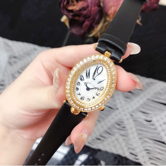 2019新款Breguet-宝玑那不勒斯皇后系列! 史上最强最美 绝对值得拥有的一款 拱桥弧形、表盘用天然白色珍珠母贝 阿拉伯数字时符 经典的蓝钢宝玑指针,完美复刻 那不勒斯皇后款 绝对的女神气质名媛款 最重要的是百搭得来不失少女心 必入款❗带上一秒变女神,各种派对,晚会,聚会,约会,发布会,让你BlingBling 2019新款Breguet-宝玑那不勒斯皇后系列! 史上最强最美 绝对值得拥有的一款 拱桥弧形、表盘用天然白色珍珠母贝 阿拉伯数字时符 经典的蓝钢宝玑指针,完美复刻 那不勒斯皇后款 绝对的女神气质名媛款 最重要的是百搭得来不失少女心 必入款❗带上一秒变女神,各种派对,晚会,聚会,约会,发布会,让你BlingBling