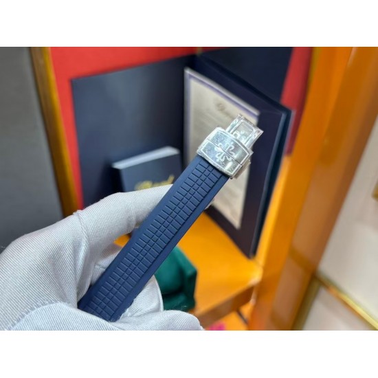 百达翡丽 手雷系列,40mm手雷 “唯一”正品完美互换真正Cal.324C机芯,改为专柜最新同款cal .330机芯,史无前例厚度和正品一致完全实现,数据正品一致!表扣升级为大花扣,满满的诚意,尺寸40mm! 百达翡丽 手雷系列,40mm手雷 “唯一”正品完美互换真正Cal.324C机芯,改为专柜最新同款cal .330机芯,史无前例厚度和正品一致完全实现,数据正品一致!表扣升级为大花扣,满满的诚意,尺寸40mm!