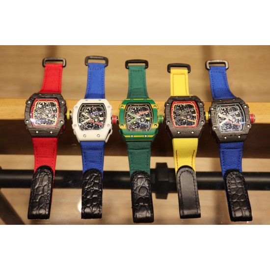 理查德米勒 Richard Mille RM67-02跳高之王冠军款 1:1精准开模 采用100%的(NTPT碳纤维/陶瓷材料)制造 形成表壳上的特殊纹理 搭载原装西铁城全自动机械机芯 摆幅28800 无论壳身大小零散小件也是精心设计 技术成熟并独具动感的线条设计优点 搭配特色尼龙表带 尺寸48X42mm!!! 理查德米勒 Richard Mille RM67-02跳高之王冠军款 1:1精准开模 采用100%的(NTPT碳纤维/陶瓷材料)制造 形成表壳上的特殊纹理 搭载原装西铁城全自动机械机芯 摆幅28800 无论壳身大小零散小件也是精心设计 技术成熟并独具动感的线条设计优点 搭配特色尼龙表带 尺寸48X42mm!!!