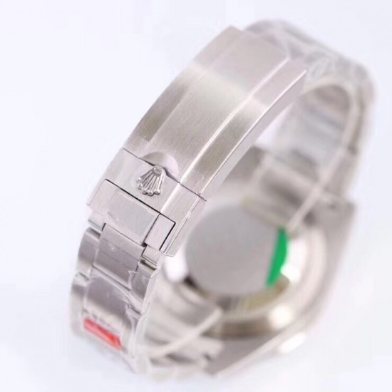 劳力士 ROLEX GMT系列!精钢不断改进的钻研精神【尺寸】直径40mm【表镜】抗刮损蓝水晶玻璃,防反光凸透式放大日历窗【表壳】上链表冠【机芯】全自动机械机芯!超强夜光,折叠扣! 劳力士 ROLEX GMT系列!精钢不断改进的钻研精神【尺寸】直径40mm【表镜】抗刮损蓝水晶玻璃,防反光凸透式放大日历窗【表壳】上链表冠【机芯】全自动机械机芯!超强夜光,折叠扣!