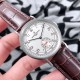 实物拍摄品牌：江诗丹顿 -Vacheron Constantin  类型：[酷]男士腕表表壳：316精钢（做工优质）表带：进口真牛皮/简约针扣机芯：高级定制全自动机械机芯（走时稳定）玻璃：高级强化镀膜镜面尺寸：直径39mm，厚度12.5mm