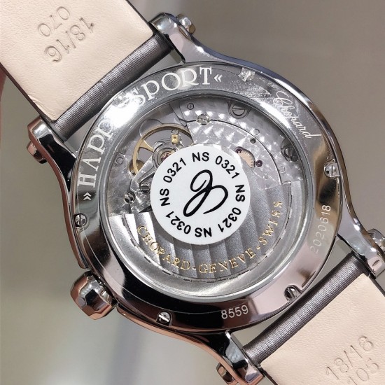 实拍 《YF》正品开模 新品推出 萧邦快乐钻278559-3003 采用手工丝绸带无法掩饰的奢华感 YF一直追求与原装一致 不胡乱修改任何原装没有的款式。 实拍 《YF》正品开模 新品推出 萧邦快乐钻278559-3003 采用手工丝绸带无法掩饰的奢华感 YF一直追求与原装一致 不胡乱修改任何原装没有的款式。