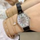 实拍 江诗丹顿-Vacheron Constantin 作为世界上历史悠久的钟表制造商从未停止生产,秉承悉力以赴,精益求精的品牌座右铭,其中有一款-Malte系列25530/000R-9742,经典酒桶型婉表,防磨水晶镜面,内部经反光处理,配置瑞士原装石英机芯,尺寸28.40*38.67毫米,厚度7.28毫米。表壳电镀18K白金/玫瑰金,表带有布绢带,牛皮带两种选择,针扣配带.市面最高版本,你值得拥有! 实拍 江诗丹顿-Vacheron Constantin 作为世界上历史悠久的钟表制造商从未停止生产,秉承悉力以赴,精益求精的品牌座右铭,其中有一款-Malte系列25530/000R-9742,经典酒桶型婉表,防磨水晶镜面,内部经反光处理,配置瑞士原装石英机芯,尺寸28.40*38.67毫米,厚度7.28毫米。表壳电镀18K白金/玫瑰金,表带有布绢带,牛皮带两种选择,针扣配带.市面最高版本,你值得拥有!
