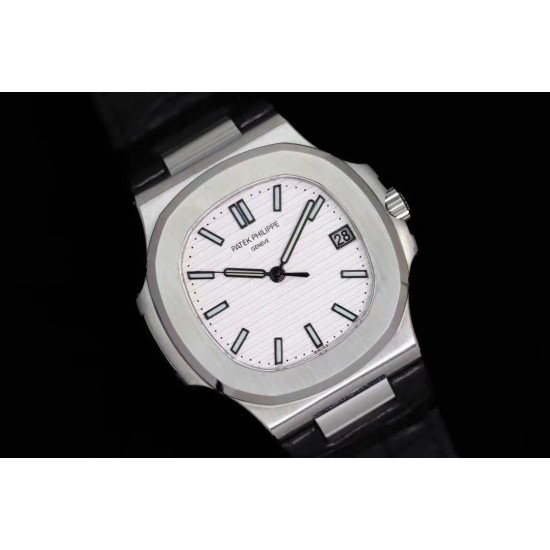 【“薄”大精深 从“芯”出发】全新升级V2版本 PATEK 。PHILPPE——鹦鹉螺5711/1A系列强势回归。1：1全新开模修正三件套壳 厚度仅9mm，修正了以往偏厚的现象，使之佩戴更贴合手腕。搭载全新定制版9015改原装CaI.324 S C洗花机芯。突破了无加夹板的情况下摆轮位置同步正品！定制级的人体工程学表带 修正了表带的铰链部分...[更多]