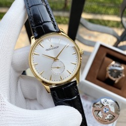 积家 Jaeger Lecoultre 经典重塑，大师系列，本次改装原装自动锤，细节更完美，技惊四座，精湛工艺，淋漓尽致。采用全自动机械机芯，顶级316精钢表壳，进口小牛皮表带，矿物质超强镜面，尺寸43*13