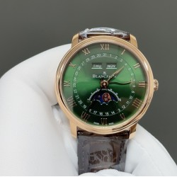 宝珀villeret 经典6654 全新V3升级版来咯从“芯”出发，去繁就简 让属于你的分秒瞬间更加完整！ 升级亮点【机芯】1.全新进口Cal.6654机芯 摆幅28800 走时更精准2.升级秒针实心大中轴 同步正品3.烫金立体工艺月相盘4.对版后盖见光比例 宝珀6654 全新V3升级版——你值得拥有！