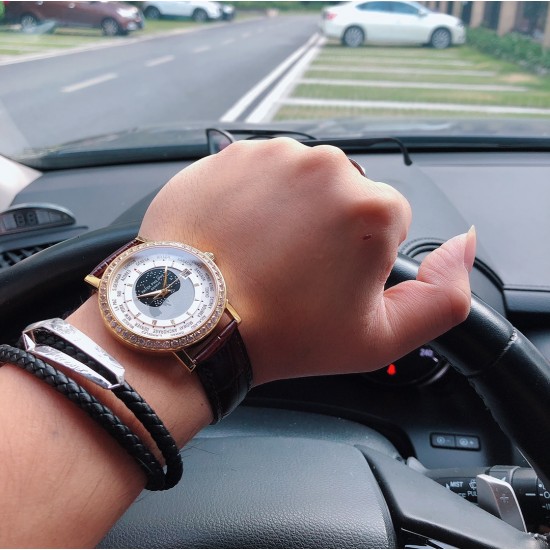 百达翡丽-PATEK PHILPPE X43 三杰独家新品首发 男士腕表,采用316精钢表壳,进口小牛皮/简约针扣表带 进口西铁城8215全自动机芯,,顶级蓝宝石玻璃镜片,尺寸:直径39mm 厚度12mm 三杰精致推荐男士机械腕表 SJ为你精心挑选超真实实物图拍摄 百达翡丽-PATEK PHILPPE X43 三杰独家新品首发 男士腕表,采用316精钢表壳,进口小牛皮/简约针扣表带 进口西铁城8215全自动机芯,,顶级蓝宝石玻璃镜片,尺寸:直径39mm 厚度12mm 三杰精致推荐男士机械腕表 SJ为你精心挑选超真实实物图拍摄