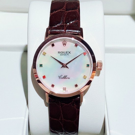 实拍 劳力士2020新品女性腕表 高级腕表ROLEX,一见倾心。劳力士切利尼女款奢华版惊艳上市,表面镶嵌12颗施洛华世奇彩钻,蕴意生命多姿多彩。表盘32尺寸,适配所有女神的手腕。手表搭载进口9015机芯,厚度仅为8毫米,足够薄,让您佩戴更舒适 实拍 劳力士2020新品女性腕表 高级腕表ROLEX,一见倾心。劳力士切利尼女款奢华版惊艳上市,表面镶嵌12颗施洛华世奇彩钻,蕴意生命多姿多彩。表盘32尺寸,适配所有女神的手腕。手表搭载进口9015机芯,厚度仅为8毫米,足够薄,让您佩戴更舒适