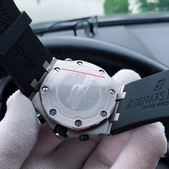 男款⌚️品牌:爱彼-AP皇家橡树 五针多功能男士石英腕表,高级蓝宝石镜面,全自动进口多功能计时跑秒石英机芯,走时稳定0时差 配备顶级316L精钢钢壳,原装天然橡胶表带,搭配原装扣 尺寸43mm,三杰精心推荐男士多功能计时跑秒石英腕表 SJ为你精心打造超真实实物图拍摄 让你超真实实物图体验 男款⌚️品牌:爱彼-AP皇家橡树 五针多功能男士石英腕表,高级蓝宝石镜面,全自动进口多功能计时跑秒石英机芯,走时稳定0时差 配备顶级316L精钢钢壳,原装天然橡胶表带,搭配原装扣 尺寸43mm,三杰精心推荐男士多功能计时跑秒石英腕表 SJ为你精心打造超真实实物图拍摄 让你超真实实物图体验
