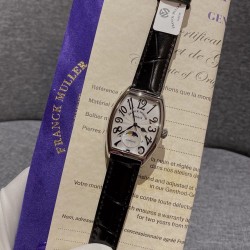 法兰克穆勒-FRANCK MULLER（FM）LADIESCOLLECTION系列，瑞士石英机芯，日月星辰 进口意大利牛皮制作仿真鳄鱼皮，光泽度饱满，尺寸32x43mm 厚度8mm