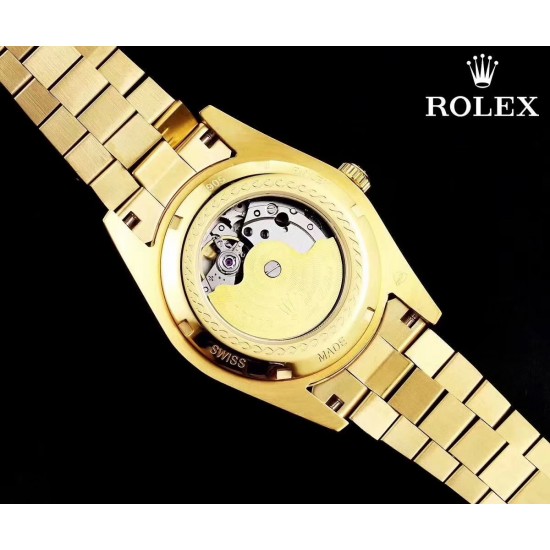 ️️️️ROLEX新款劳力士最新日志款,顶级完美复刻正品1:1一如既往的奢华与荣耀!!!钻石刻度表盘,表径41,该系列一直是显赫人士拥戴之选,也一直作为劳力士高端系列的尊贵典范,手表搭载全自动进口机芯,返修率为零,超强防水30米!欢迎转发钻50 ️️️️ROLEX新款劳力士最新日志款,顶级完美复刻正品1:1一如既往的奢华与荣耀!!!钻石刻度表盘,表径41,该系列一直是显赫人士拥戴之选,也一直作为劳力士高端系列的尊贵典范,手表搭载全自动进口机芯,返修率为零,超强防水30米!欢迎转发钻50