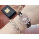 品牌：Chopard-萧邦最新款方形Happy Diamonds❤️瑞士原厂石英机芯 五颗快乐钻石在表盘自由流动  电镀18k金好货不等人哦～[机智]