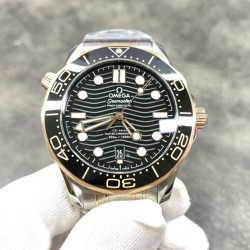 【VS出品】欧米茄海马300M系列！间玫瑰金钢带黑色表款！该版本圈口有打瑞士狗头金标志，也就是贵金属标志！市面小厂没有这个细节的，专柜同步！316精钢材质打造！8800机 42MM！出货实拍