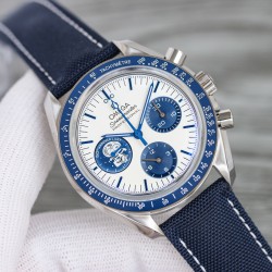 欧米茄 OMEGA 超霸系列310.32.42.50.02.001腕表(史努比奖”50周年纪念腕表），OB2 精钢表壳，蓝色氧化锆[ZrO2]陶瓷表圈，并饰以白色珐琅测速刻度，银白色表盘饰有经蓝色PVD处理的尖角形时标和指针， 密底，饰有致敬“阿波罗”13号任务及欧米茄“史努比奖”等黑色镌刻元素，定制3861型手动机械计时，42毫米。